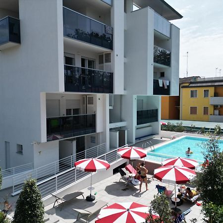 Nuovo Condominio Con Piscina E Garage Bibione Dış mekan fotoğraf